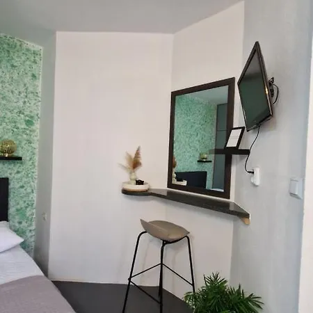 Nina Apartment Kastel Stafilic